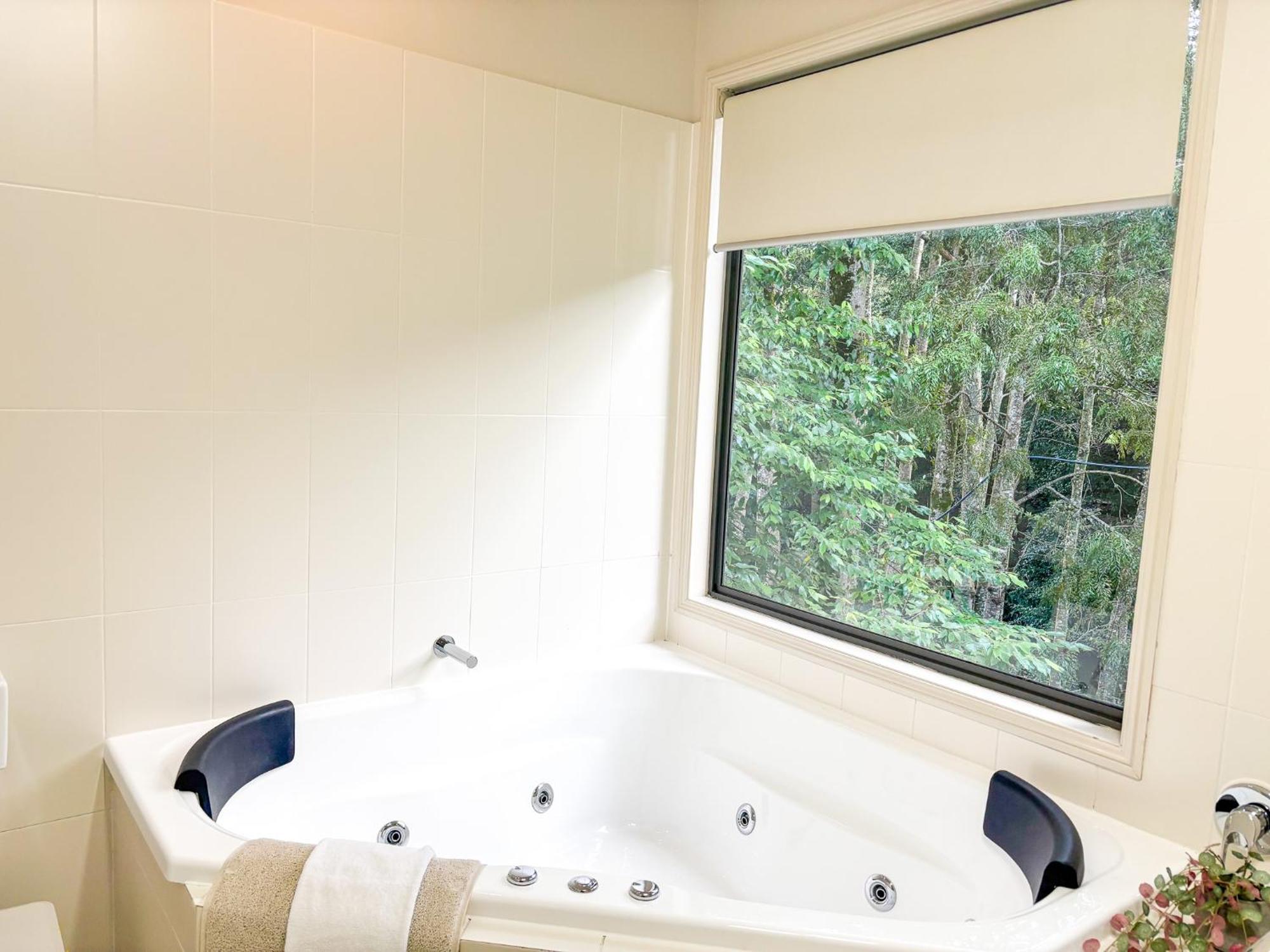 Tranquil Getaways On Obi Maleny Hotel Екстериор снимка